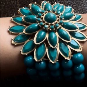 I am selling a bracelet